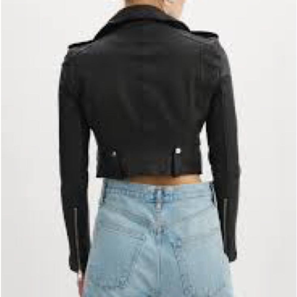 CIARA | LEATHER CROP BIKER JACKET Like New 🤩❤️ - Picture 2 of 10